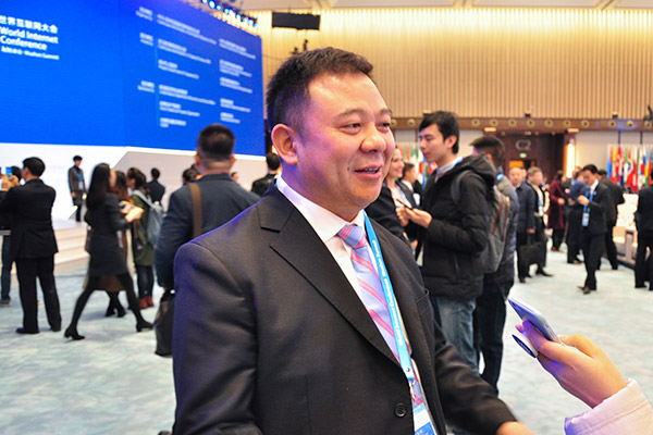 Conference participants warmly respond Xi's congratulatory letter