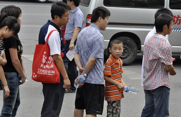 Students' summer pilgrimage to top universities