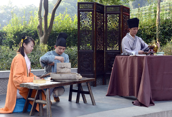 Sino-Korean Tea Ceremony Show kicks off