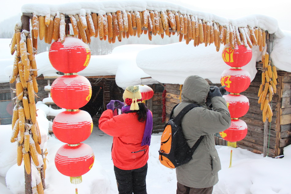 Snow tourism flourishes in China's Snow Town