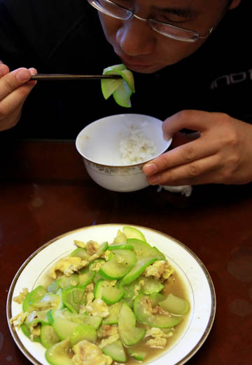 Zucchini's price grows on trip from farm to table