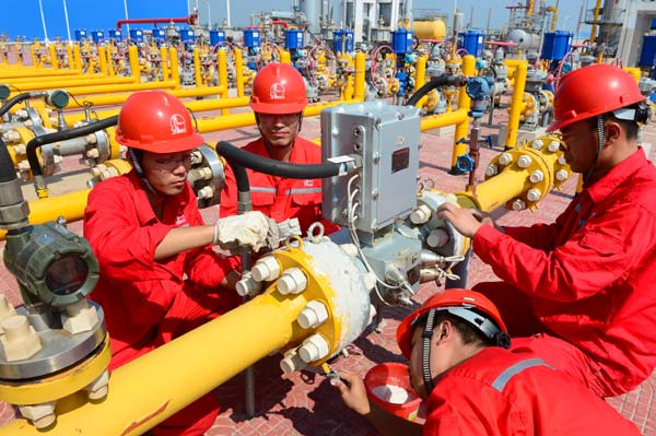 Sinopec's refinery business swings back to profit
