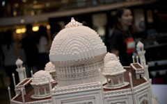 Lego growing on urbanization