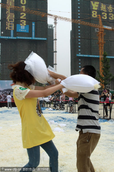 Pillow fight to relieve the stress of mortgage