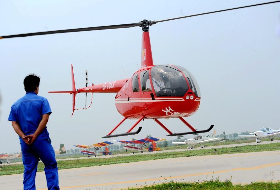 First private flying club draws crowds in Tianjin