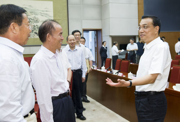 Premier Li stresses quality growth, innovation