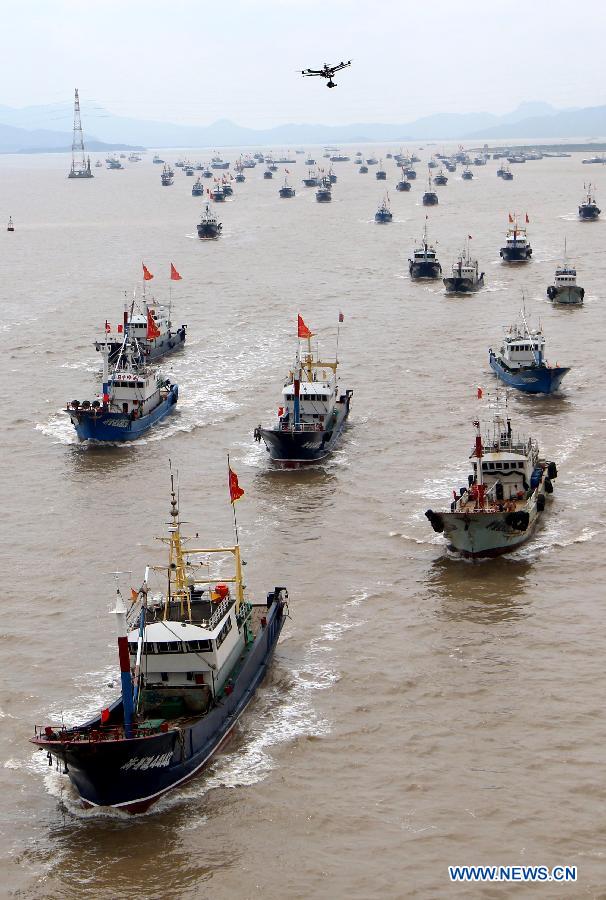 Fishing boats start operation in E. China's Zhejiang