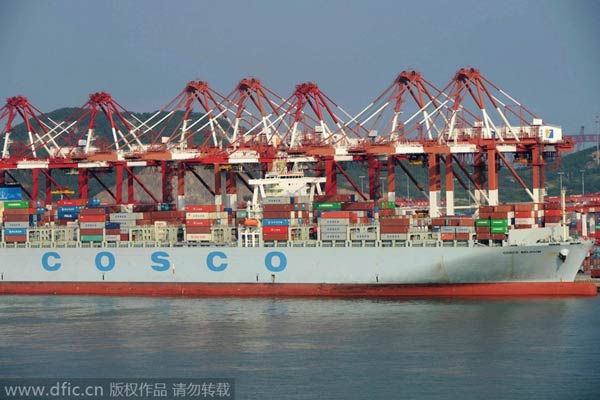 COSCO shifts to fuel-efficient, smaller vessels