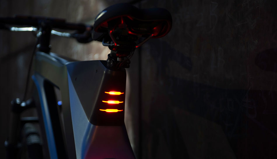 Baidu introduces smart bike