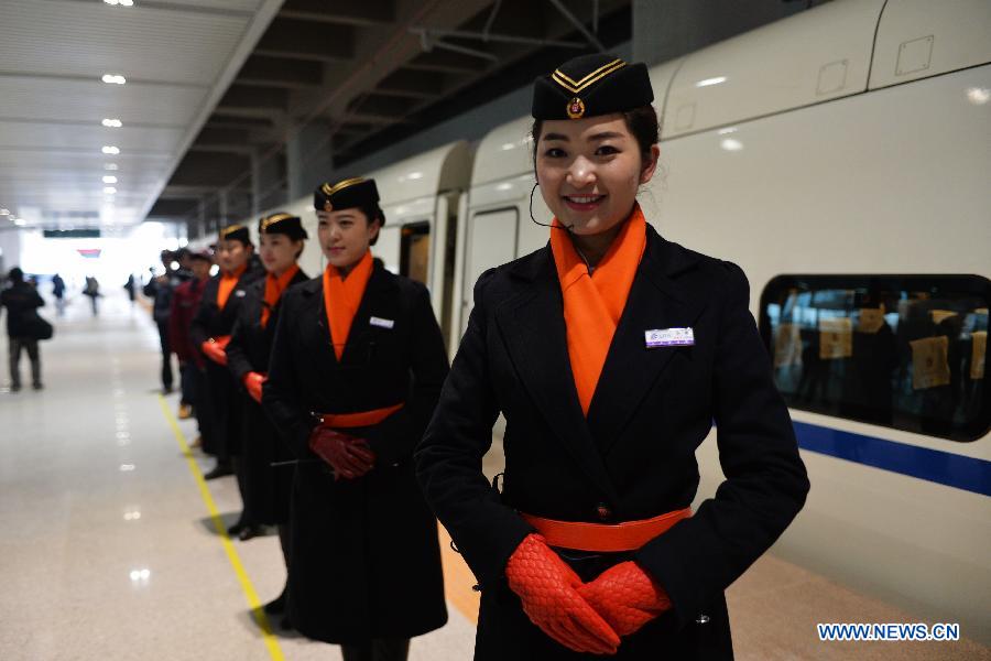 Lanxin high-speed railway conducts test run