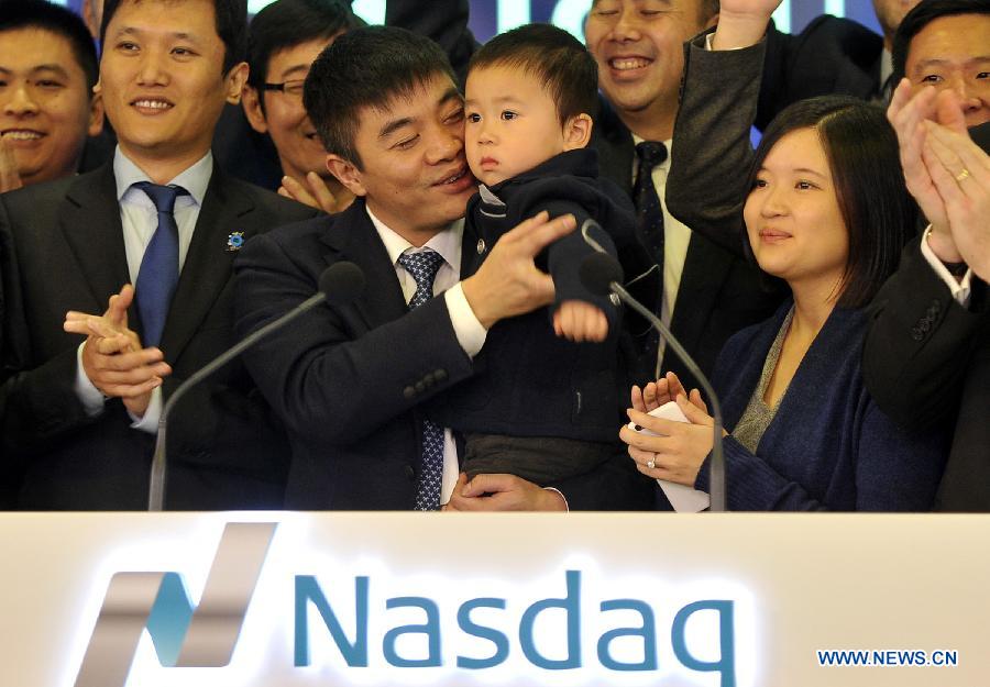 Alibaba-backed Momo debuts on Nasdaq