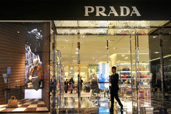 Prada posts 28 percent drop in profit