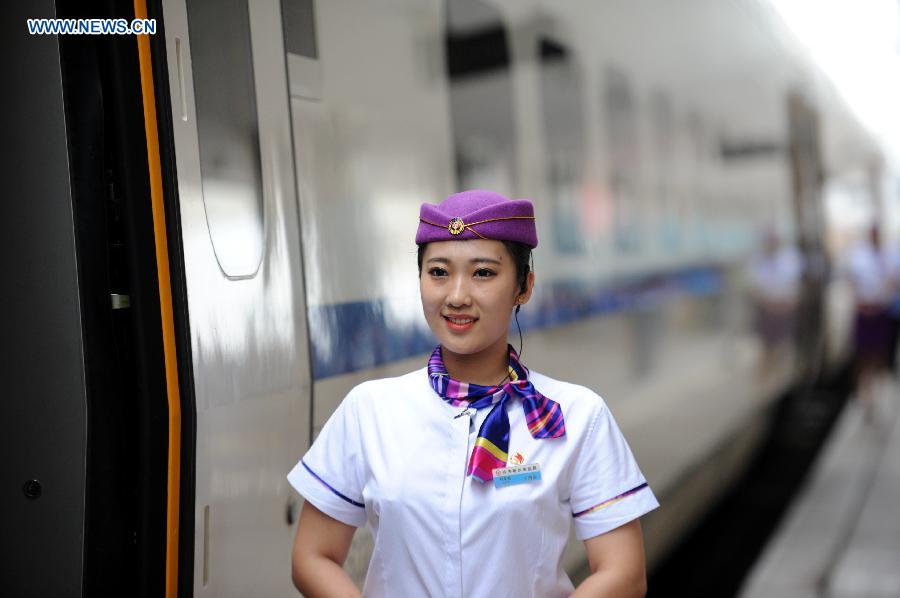 High-speed railway link Harbin and Qiqihar starts operation in NE China