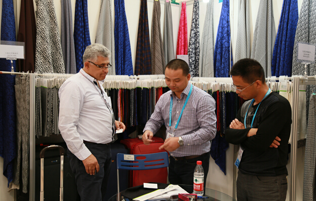 Why is it so difficult to get a stand at the Keqiao Autumn Textile Expo 2015