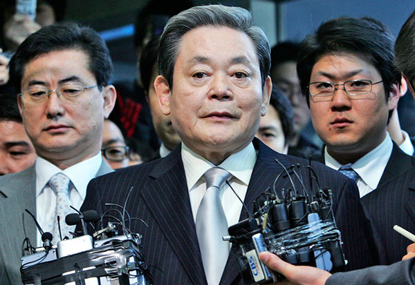 Top 10 Asia's richest tech billionaires in 2015