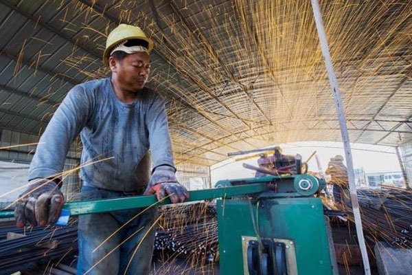 China economic activity shows downward pressures persist