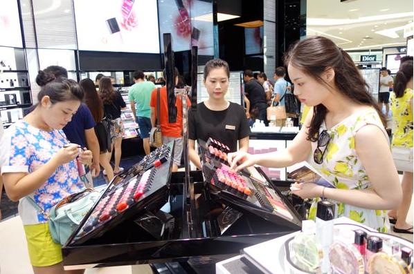 Hainan to raise duty-free ceiling to boost spending