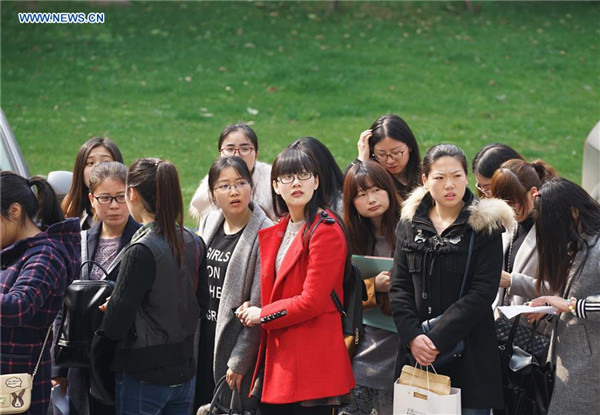 Job fair held particularlly for female college students in E China