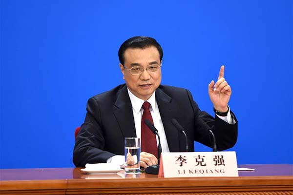 Premier Li assures reform, protection of workers' interests
