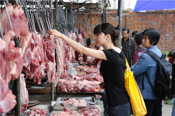 Chinese businessmen spin billions from animal-feed business