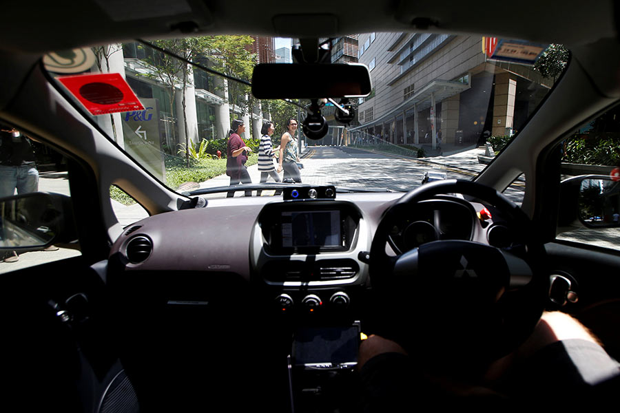 World's first self-driving taxis debut in Singapore