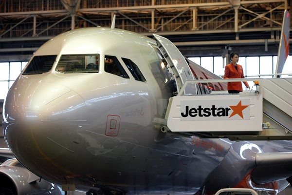 Jetstar offers cut price Shanghai to Tokyo flights