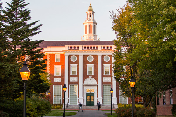 Two Chinese mainland business schools enter top research rankings