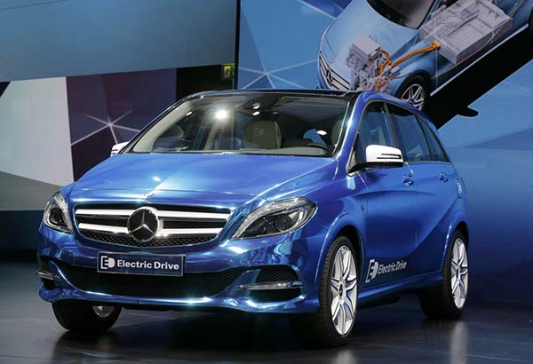 Daimler's constructs new $2.4b plant in Beijing