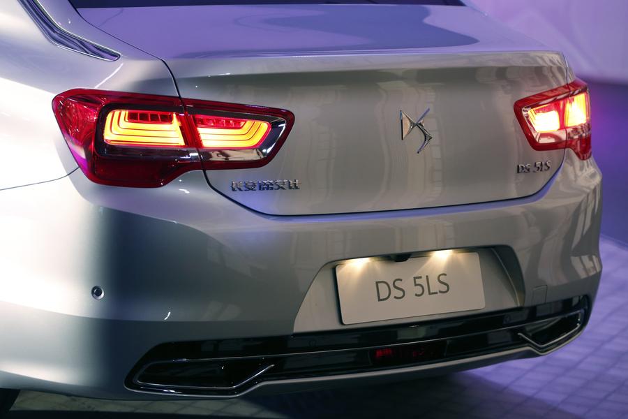 China-exclusive new Citroen DS 5LS sedan in Paris