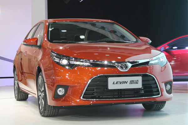 Toyota to launch China-made Corolla, Levin hybrids in 2015