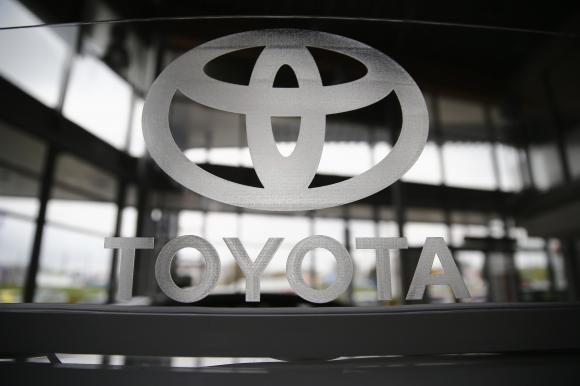 Toyota recalls 466,000 vehicles globally