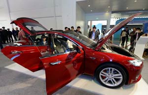 Qihoo finds glitch in Tesla sedan