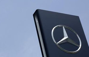 China's top award for Beijing Benz CEO