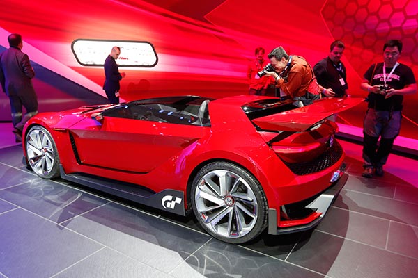 Volkswagen moves forward with dynamic young image