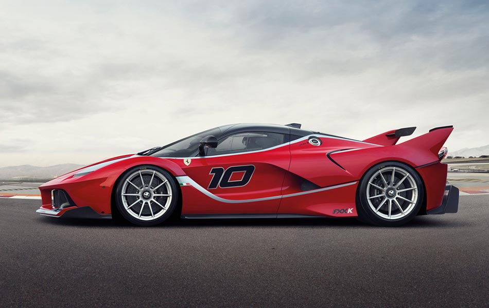 Ferrari lauches its ultimate race car LaFerrari FXX K