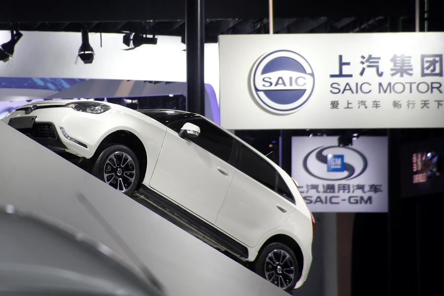 Top 10 Chinese automotive firms by revenue in 2015