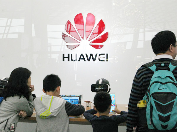Cambodian telecoms firm partners with China's Huawei to bring 4.5G service