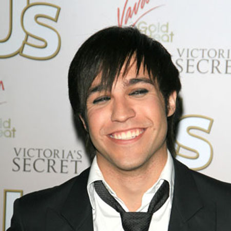 Pete Wentz dismisses split rumour