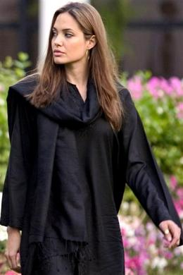 Celebrity style: Angelina Jolie