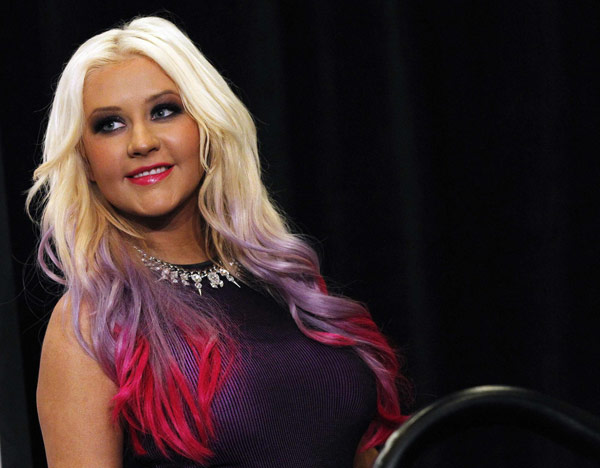 Aguilera announces American Music Awards nominations