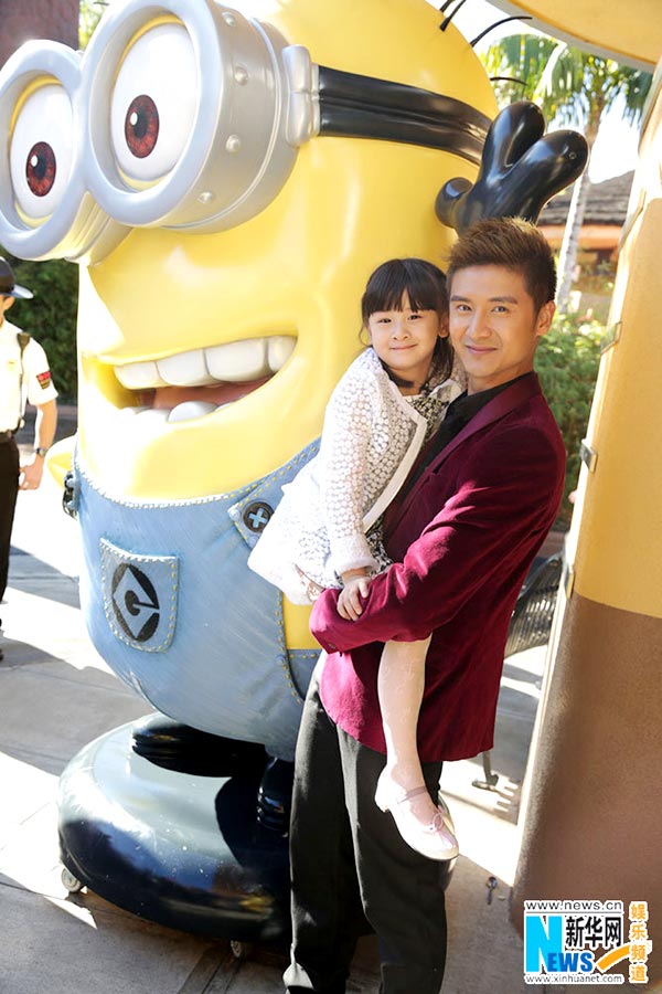 Tian Liang takes daughter to Hollywood