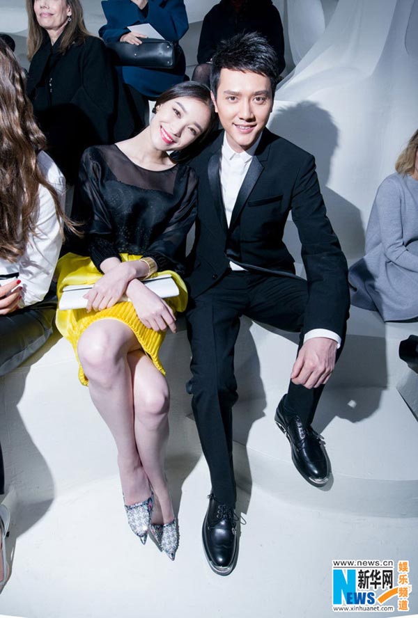 Sweet lovers attend Paris fashion show
