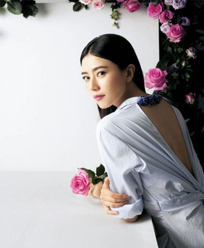 Gao Yuanyuan sports spring looks