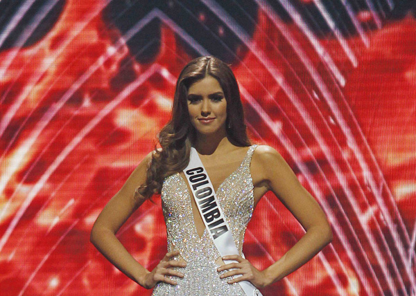 Miss Colombia crowned Miss Universe for 2015