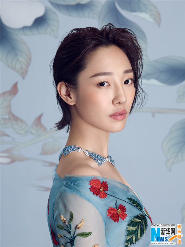 Actress Bai Baihe graces fashion magazine