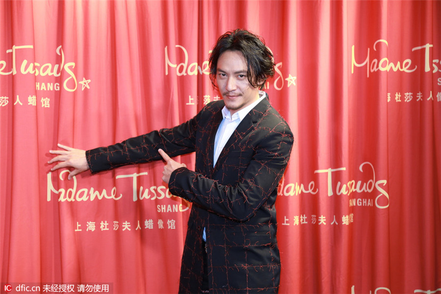 Chang Chen unveils statue in Shanghai