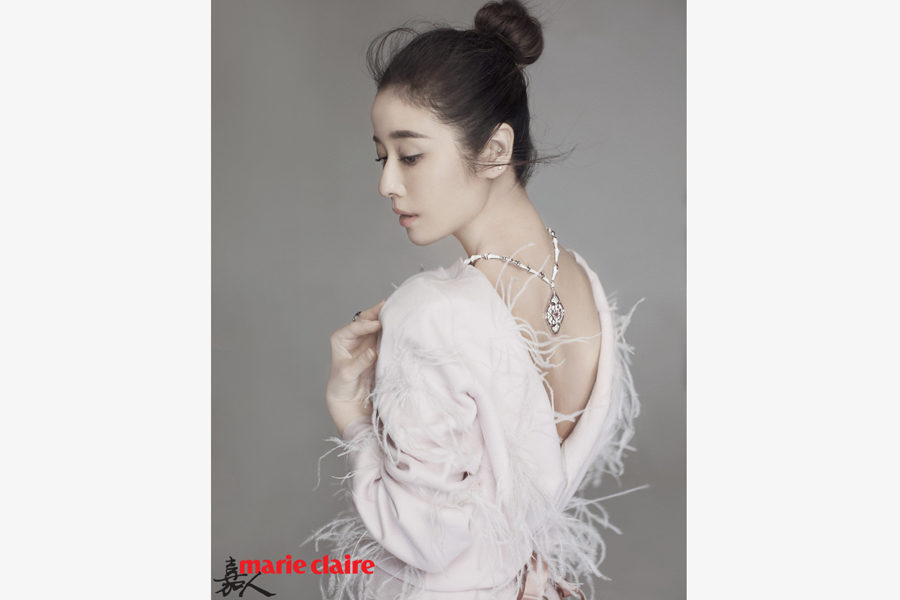 Ruby Lin releases new fashion photos