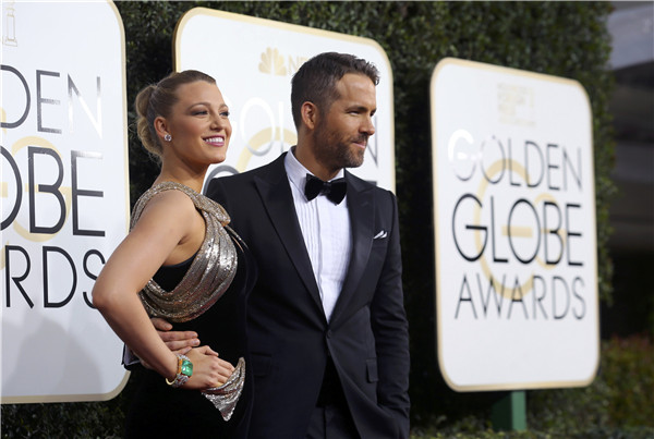 Hollywood gets into party spirit as sun shines on Golden Globes