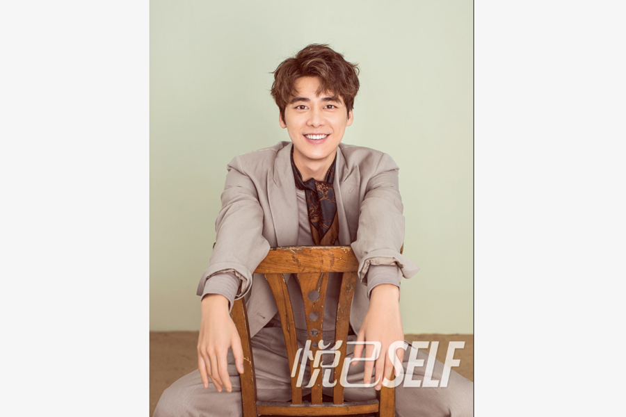 Actor Li Yifeng releases fashion photos for 'Self' magazine