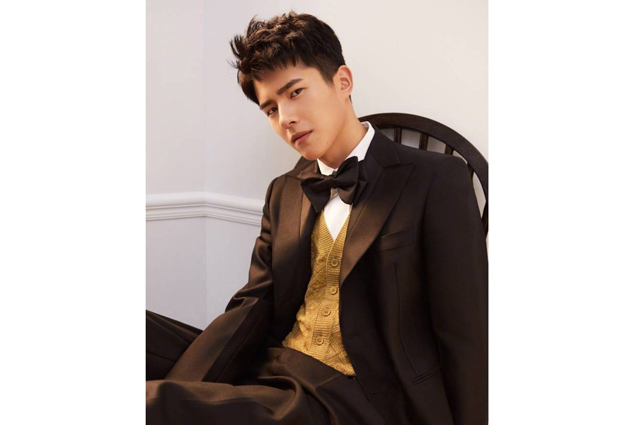 Actor Liu Haoran poses for the fashion magazine